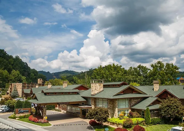 Greystone Lodge On The River